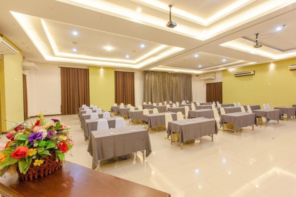 Varee Valley Resort And Restaurant 콘캔 외부 사진