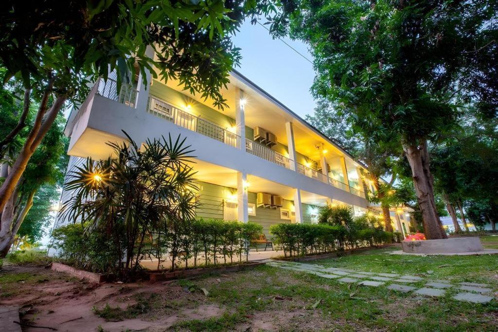 Varee Valley Resort And Restaurant 콘캔 외부 사진