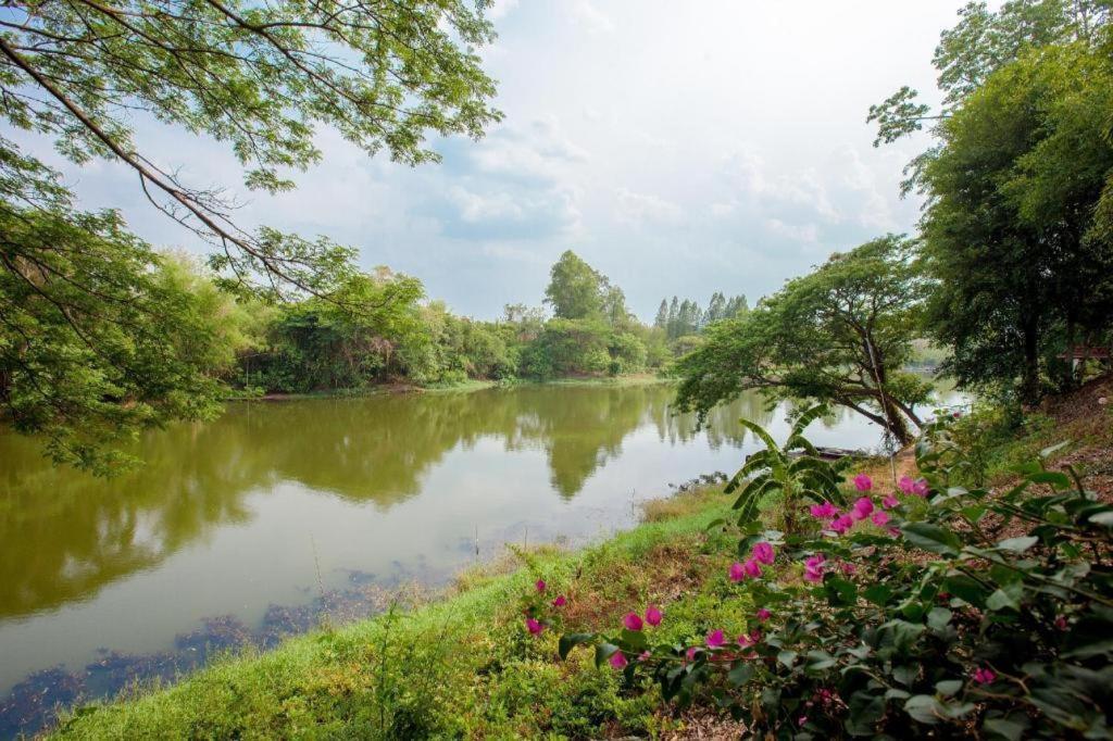 Varee Valley Resort And Restaurant 콘캔 외부 사진