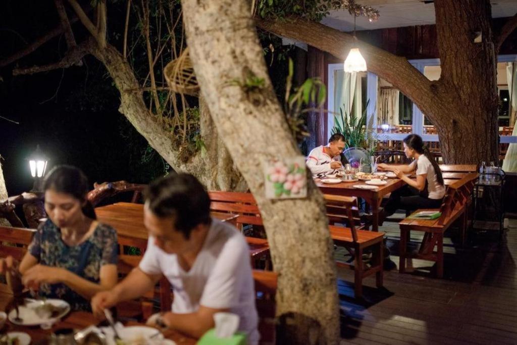 Varee Valley Resort And Restaurant 콘캔 외부 사진