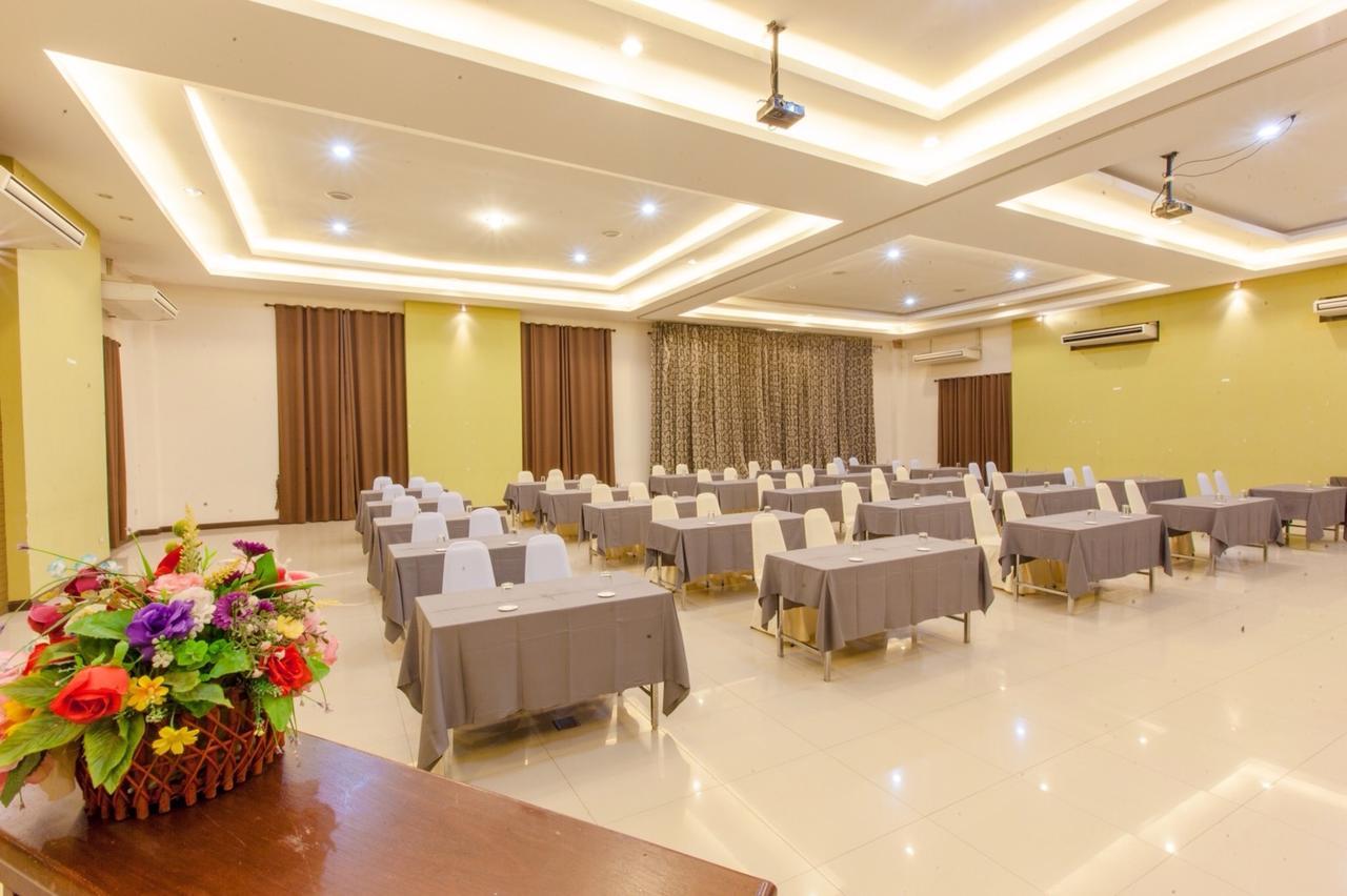 Varee Valley Resort And Restaurant 콘캔 외부 사진